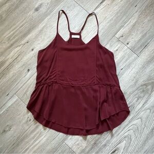 🔥SALE - any 4/$20. Gentle Fawn Red camisole with scoop neck and peplum